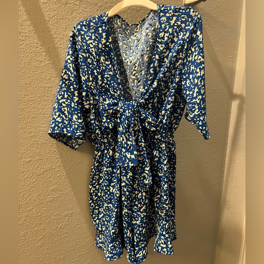 NWOT blue cheetah print romper size small